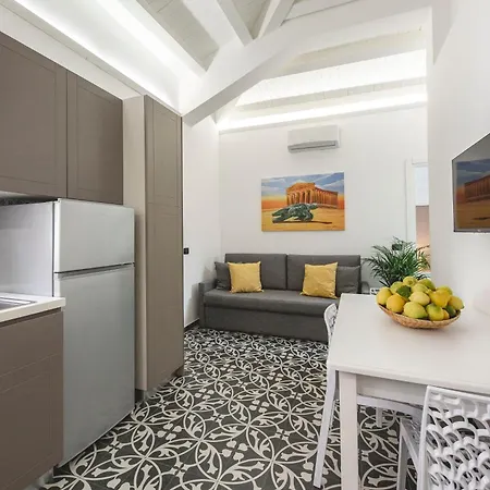 Pietranera Apartment *